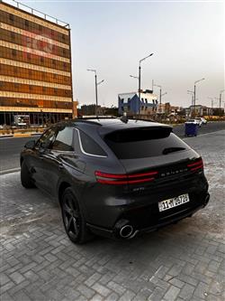 جنسس GV70